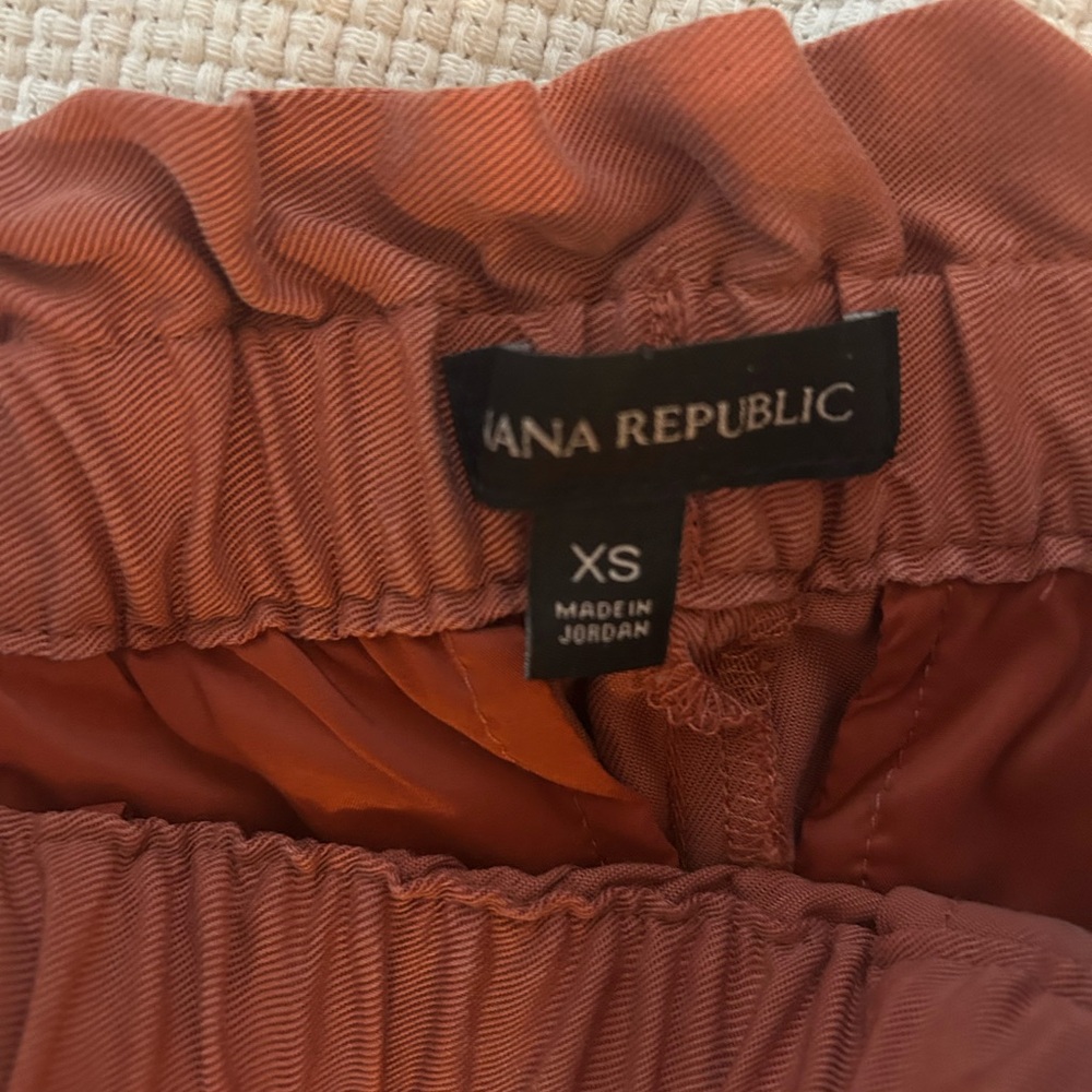 Banana Republic Rust Drawstring Pants - Picture 4 of 9